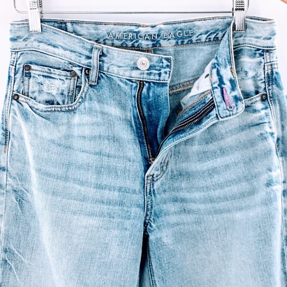 American Eagle Womens Jeans Blue 90s Boyfriend Rainbow Pocket Light Wash Sz 2 - Picture 10 of 13